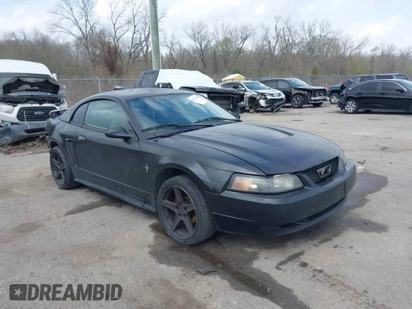 2003 Ford Mustang Standard with VIN 1FAFP40413F441725, listed as a IAAI auction lot 41781768 with 150,417 mi miles. Bid and sale history available at carsss.com. Image 1.
