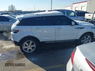 2014 Land Rover Range Rover Evoque Pure Plus z VIN SALVP2BG7EH866285, wystawiony jako IAAI lot #41412019 z przebiegiem 127 636 mil mil oraz . Historia ofert i sprzedaży dostępna na DreamBid. Obrazek 13.