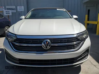 2023 Volkswagen Jetta SE with VIN 3VW7M7BU1PM026204, listed as a Copart auction lot 53906345 with 16,763 mi miles and Salvage title. Bid and sale history available at DreamBid. Image 5.