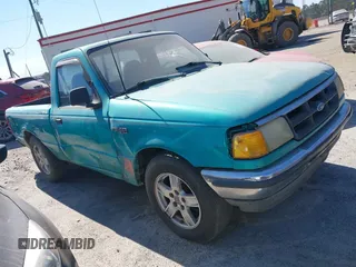 1994 Ford Ranger Splash with VIN 1FTCR10A8RPB83251, listed as a IAAI auction lot 41552632 with 211,719 mi miles. Bid and sale history available at carsss.com. Image 1.