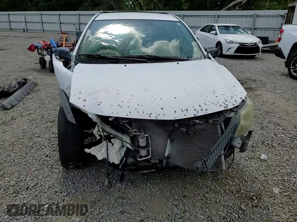 2004 Pontiac Vibe with VIN 5Y2SL62874Z420815, listed as a Copart auction lot 58753465 with 162,786 mi miles and Salvage title. Bid and sale history available at DreamBid. Image 14.