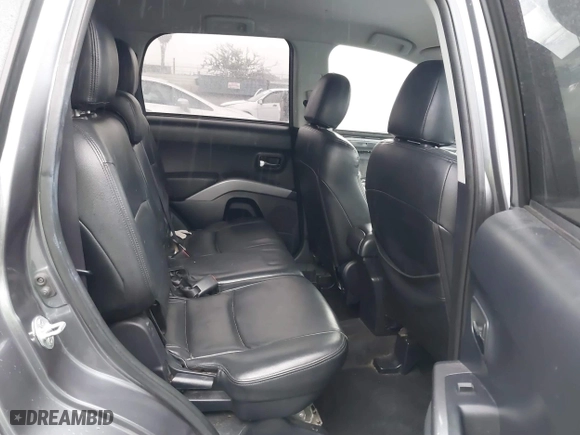 2011 Mitsubishi Outlander SE with VIN JA4AS3AW9BU031367, listed as a IAAI auction lot 41205148 with 160,252 mi miles. Bid and sale history available at carsss.com. Image 8.