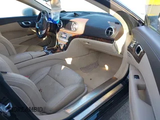2013 Mercedes-Benz SL-Class SL 550 with VIN WDDJK7DA2DF016526, listed as a IAAI auction lot 41368828 with 46,287 mi miles. Bid and sale history available at carsss.com. Image 5.