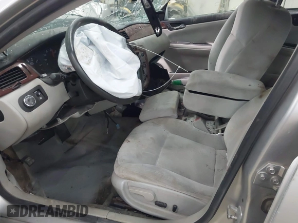 2006 Chevrolet Impala LS with VIN 2G1WB58KX69304189, listed as a IAAI auction lot 41914323 with Not Provided miles and . Bid and sale history available at DreamBid. Image 5.