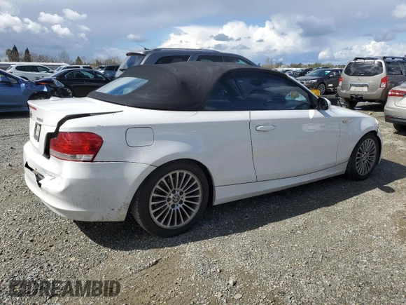 2008 BMW 1 Series 128i with VIN WBAUL73578VE88077, listed as a Copart auction lot 48655115 with 142,931 mi miles and Salvage title. Bid and sale history available at DreamBid. Image 3.