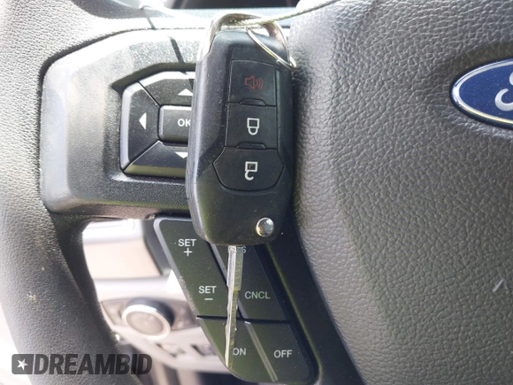 2020 Ford F-150 XL с VIN 1FTEW1CP3LKD16326, выставлен на аукционе IAAI как лот 42343205 с пробегом 88 684 миль миль и . История ставок и продаж доступна на DreamBid. Изображение 11.