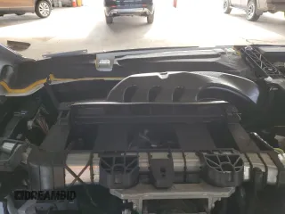 2024 Tesla Model Y Long Range z VIN 7SAYGDEE7RA217991, wystawiony jako Copart lot #50885695 z przebiegiem Nie podano mil oraz Szkoda całkowita • Salvage title. Historia ofert i sprzedaży dostępna na DreamBid. Obrazek 9.