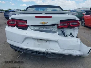 2020 Chevrolet Camaro 1LT with VIN 1G1FB3DX5L0128681, listed as a IAAI auction lot 42239437 with Not provided miles and . Bid and sale history available at DreamBid. Image 15.