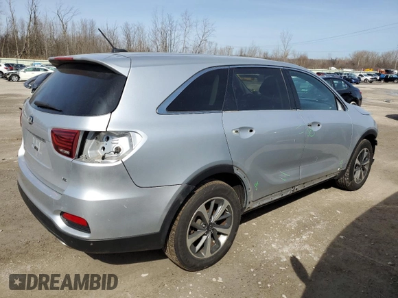 2020 Kia Sorento LX with VIN 5XYPGDA56LG683686, listed as a Copart auction lot 48785585 with 59,735 mi miles and Salvage Title. Bid and sale history available at carsss.com. Image 3.