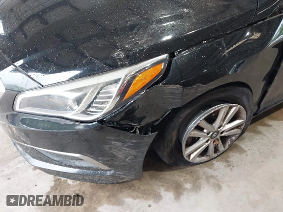 2017 Hyundai Sonata SE with VIN 5NPE24AF9HH575092, listed as a IAAI auction lot 41984989 with 141,796 mi miles. Bid and sale history available at carsss.com. Image 18.