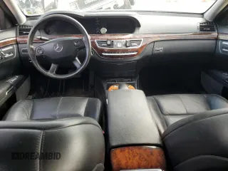 2007 Mercedes-Benz S 550 with VIN WDDNG71X17A127680, listed as a Copart auction lot 61382985 with 268,493 mi miles and Salvage title. Bid and sale history available at DreamBid. Image 8.