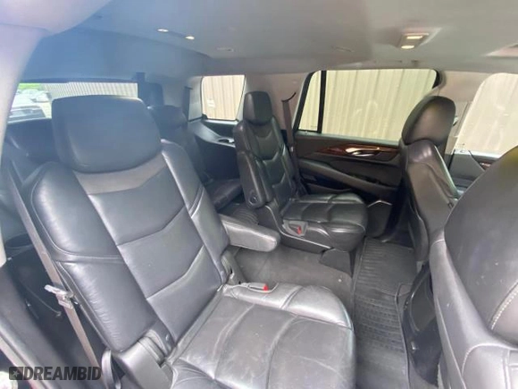 2018 Cadillac Escalade Luxury with VIN 1GYS4BKJ7JR371601, listed as a Copart auction lot 58387694 with 118,634 mi miles. Bid and sale history available at carsss.com. Image 6.
