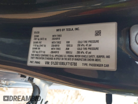 2020 Tesla Model 3 Long Range z VIN 5YJ3E1EB5LF710788, wystawiony jako IAAI lot #42020503 z przebiegiem 76 606 mil mil oraz . Historia ofert i sprzedaży dostępna na DreamBid. Obrazek 9.