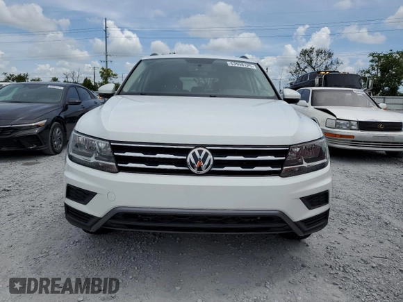 2021 Volkswagen Tiguan S with VIN 3VV1B7AX8MM051382, listed as a Copart auction lot 63998125 with 110,575 mi miles and Clean title. Bid and sale history available at DreamBid. Image 5.