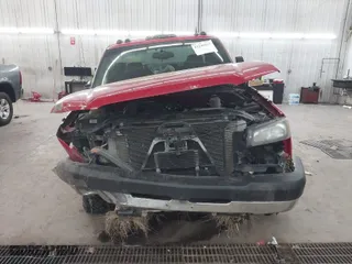 2004 Chevrolet Silverado 3500 SRW with VIN 1GCHK33294F234247, listed as a IAAI auction lot 41246913 with NaN miles. Bid and sale history available at carsss.com. Image 13.