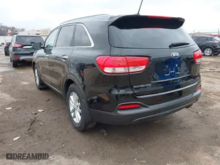 2016 Kia Sorento LX with VIN 5XYPG4A50GG129744, listed as a IAAI auction lot 41711949 with 127,954 mi miles. Bid and sale history available at carsss.com. Image 3.