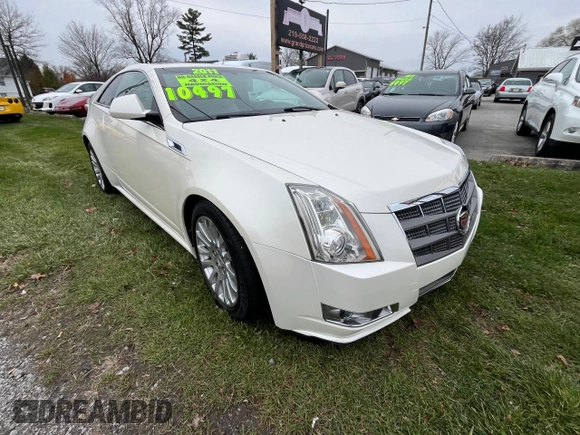 2011 Cadillac CTS with VIN 1G6DM1ED3B0157390, listed as a Copart auction lot 83147514 with 116,202 mi miles and Clean Title. Bid and sale history available at DreamBid. Image 1.