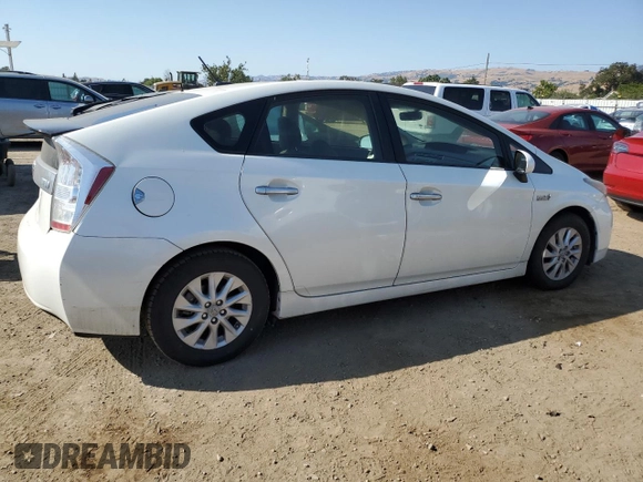 2013 Toyota Prius with VIN JTDKN3DP8D3046229, listed as a Copart auction lot 58345995 with 218,245 mi miles and Salvage title. Bid and sale history available at DreamBid. Image 3.