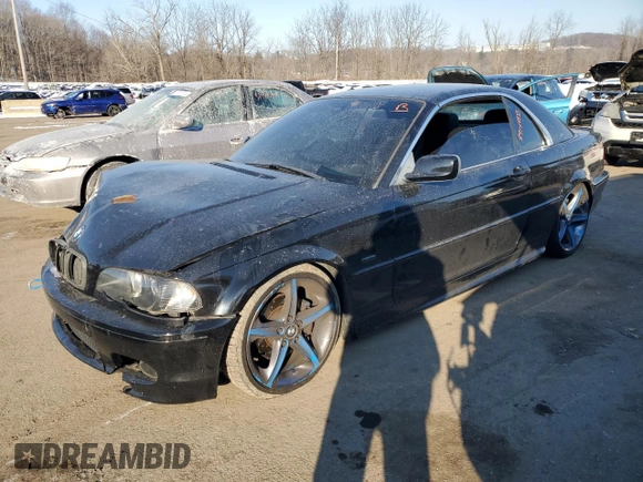 2003 BMW 3 Series 325Ci with VIN WBABS33453PG89418, listed as a Copart auction lot 89134855 with 120,869 mi miles and Salvage Title. Bid and sale history available at carsss.com. Image 1.