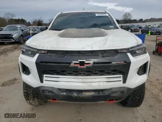 2024 Chevrolet Colorado 4WD ZR2 with VIN 1GCPTFEK1R1266203, listed as a Copart auction lot 45959035 with 0 mi miles and Salvage Title. Bid and sale history available at carsss.com. Image 5.