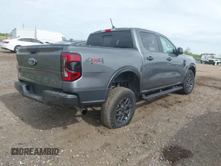 2024 Ford Ranger XLT z VIN 1FTER4HH6RLE34724, wystawiony jako IAAI lot #42256858 z przebiegiem 12 438 mil mil oraz . Historia ofert i sprzedaży dostępna na DreamBid. Obrazek 4.