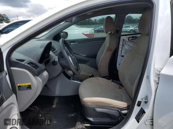 2016 Hyundai Accent SE z VIN KMHCT5AE6GU273020, wystawiony jako Copart lot #59712955 z przebiegiem Nie podano mil oraz Czysty tytuł • Clean title. Historia ofert i sprzedaży dostępna na DreamBid. Obrazek 7.