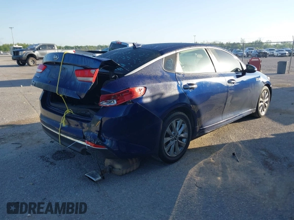 2018 Kia Optima S z VIN 5XXGT4L38JG260519, wystawiony jako IAAI lot #41969051 z przebiegiem 197 359 mil mil oraz . Historia ofert i sprzedaży dostępna na DreamBid. Obrazek 4.