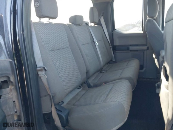 2018 Ford F-150 XL with VIN 1FTFX1E54JFB12847, listed as a IAAI auction lot 41733325 with 162,546 mi miles. Bid and sale history available at carsss.com. Image 8.
