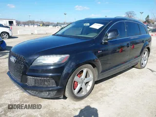 2013 Audi Q7 3.0T S line Prestige with VIN WA1DGAFE3DD007684, listed as a IAAI auction lot 41874449 with 159,713 mi miles. Bid and sale history available at carsss.com. Image 17.
