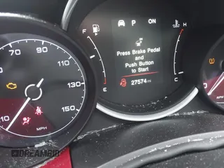 2021 FIAT 500X Trekking z VIN ZFBNF3B17MP944728, wystawiony jako IAAI lot #41460442 z przebiegiem 27 574 mil mil oraz . Historia ofert i sprzedaży dostępna na DreamBid. Obrazek 7.