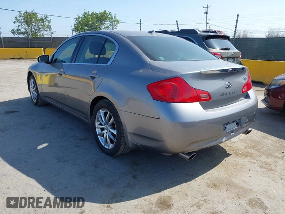 2008 Infiniti G35 Sedan x with VIN JNKBV61F78M278770, listed as a IAAI auction lot 42149695 with 210,350 mi miles. Bid and sale history available at carsss.com. Image 3.