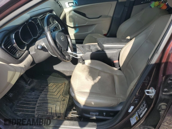 2013 Kia Optima EX z VIN 5XXGN4A77DG138576, wystawiony jako Copart lot #57203965 z przebiegiem 201 406 mil mil oraz Szkoda całkowita • Salvage title. Historia ofert i sprzedaży dostępna na DreamBid. Obrazek 7.