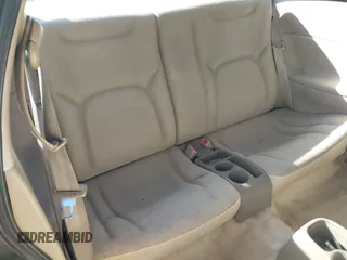1997 Saturn SC z VIN 1G8ZE1283VZ163658, wystawiony jako IAAI lot #40494467 z przebiegiem 111 701 mil mil oraz . Historia ofert i sprzedaży dostępna na DreamBid. Obrazek 8.