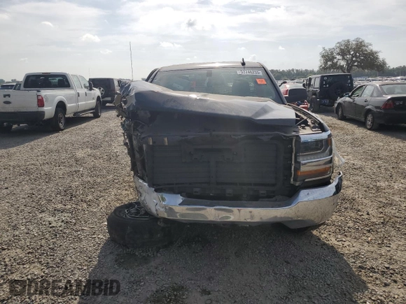 2018 Chevrolet Silverado 1500 LT with VIN 1GCRCREC9JZ183191, listed as a Copart auction lot 53746235 with Not Provided miles and Salvage Title. Bid and sale history available at DreamBid. Image 5.