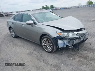 2015 Lexus ES with VIN JTHBK1GG6F2209315, listed as a IAAI auction lot 42081113 with 180,813 mi miles. Bid and sale history available at carsss.com. Image 1.