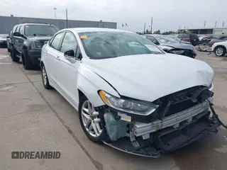 2016 Ford Fusion SE with VIN 3FA6P0H73GR358152, listed as a IAAI auction lot 41215591 with 186,481 mi miles. Bid and sale history available at carsss.com. Image 1.