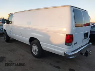 2008 Ford Econoline Cargo Commercial with VIN 1FTNS24L18DA11772, listed as a IAAI auction lot 41025371 with 223,532 mi miles and . Bid and sale history available at DreamBid. Image 3.