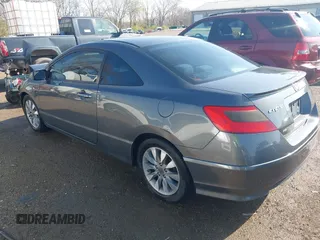 2011 Honda Civic EX z VIN 2HGFG1B88BH516802, wystawiony jako IAAI lot #42002041 z przebiegiem 201 397 mil mil oraz . Historia ofert i sprzedaży dostępna na DreamBid. Obrazek 3.