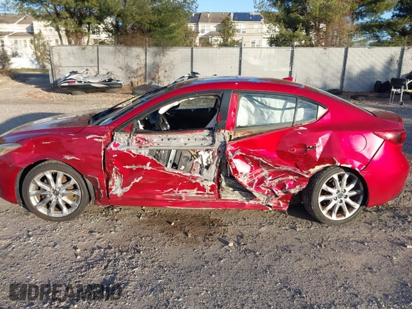 2015 Mazda 3 S Grand Touring z VIN JM1BM1W36F1244730, wystawiony jako IAAI lot #41722861 z przebiegiem 123 731 mil mil oraz . Historia ofert i sprzedaży dostępna na DreamBid. Obrazek 14.