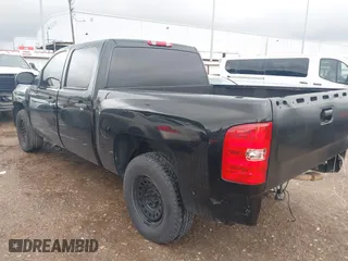 2007 Chevrolet Silverado 1500 LS with VIN 3GCEC13C87G541599, listed as a IAAI auction lot 42104998 with 219,073 mi miles. Bid and sale history available at carsss.com. Image 3.