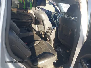 2015 Mercedes-Benz GL-Class GL 350 BlueTEC with VIN 4JGDF2EE4FA449373, listed as a IAAI auction lot 41164029 with 193,092 mi miles. Bid and sale history available at carsss.com. Image 8.