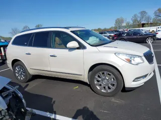 2015 Buick Enclave Leather with VIN 5GAKRBKD7FJ261897, listed as a IAAI auction lot 41898537 with 149,464 mi miles. Bid and sale history available at carsss.com. Image 13.