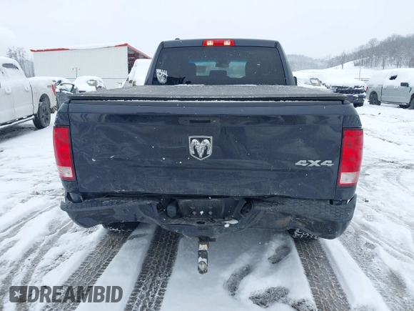 2018 Ram 1500 Express with VIN 1C6RR7FT8JS198377, listed as a IAAI auction lot 41211584 with 74,108 mi miles. Bid and sale history available at carsss.com. Image 16.