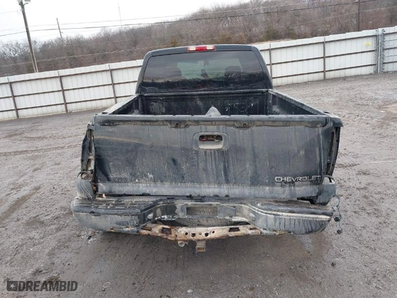 2003 Chevrolet Silverado 1500 LS with VIN 2GCEK19T831156203, listed as a IAAI auction lot 41513601 with 171,586 mi miles. Bid and sale history available at carsss.com. Image 16.