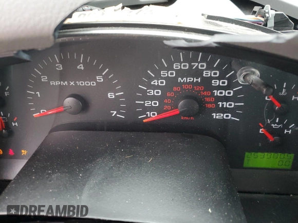 2007 Ford F-150 STX with VIN 1FTRX02W07KC22346, listed as a Copart auction lot 42942555 with 253,980 mi miles and Salvage Title. Bid and sale history available at carsss.com. Image 9.