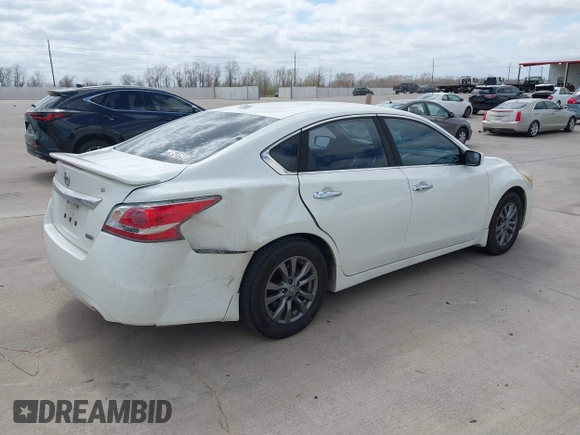 2015 Nissan Altima S with VIN 1N4AL3AP3FC597506, listed as a IAAI auction lot 41777552 with 140,503 mi miles and . Bid and sale history available at DreamBid. Image 4.