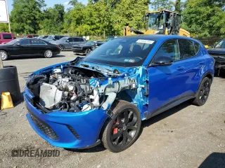 2024 Dodge Hornet R/T Plus with VIN ZACPDFDW2R3A23248, listed as a Copart auction lot 79399974 with 525 mi miles and Salvage Title. Bid and sale history available at carsss.com. Image 1.