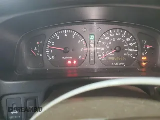 2000 Toyota Sienna LE z VIN 4T3ZF13C6YU210501, wystawiony jako Copart lot #56510955 z przebiegiem 253 950 mil mil oraz Szkody całkowita. Historia ofert i sprzedaży dostępna na DreamBid. Obrazek 9.