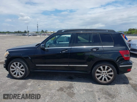 2011 Mercedes-Benz GLK 350 with VIN WDCGG5GB7BF657953, listed as a IAAI auction lot 42156580 with 187,458 mi miles and . Bid and sale history available at DreamBid. Image 15.