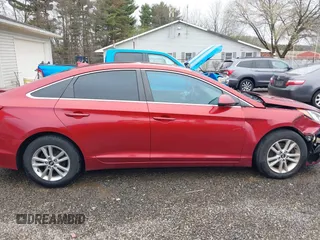 2016 Hyundai Sonata SE with VIN 5NPE24AF5GH273149, listed as a IAAI auction lot 41921543 with 168,762 mi miles and . Bid and sale history available at carsss.com. Image 14.
